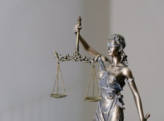 работа адвокату в Киеве